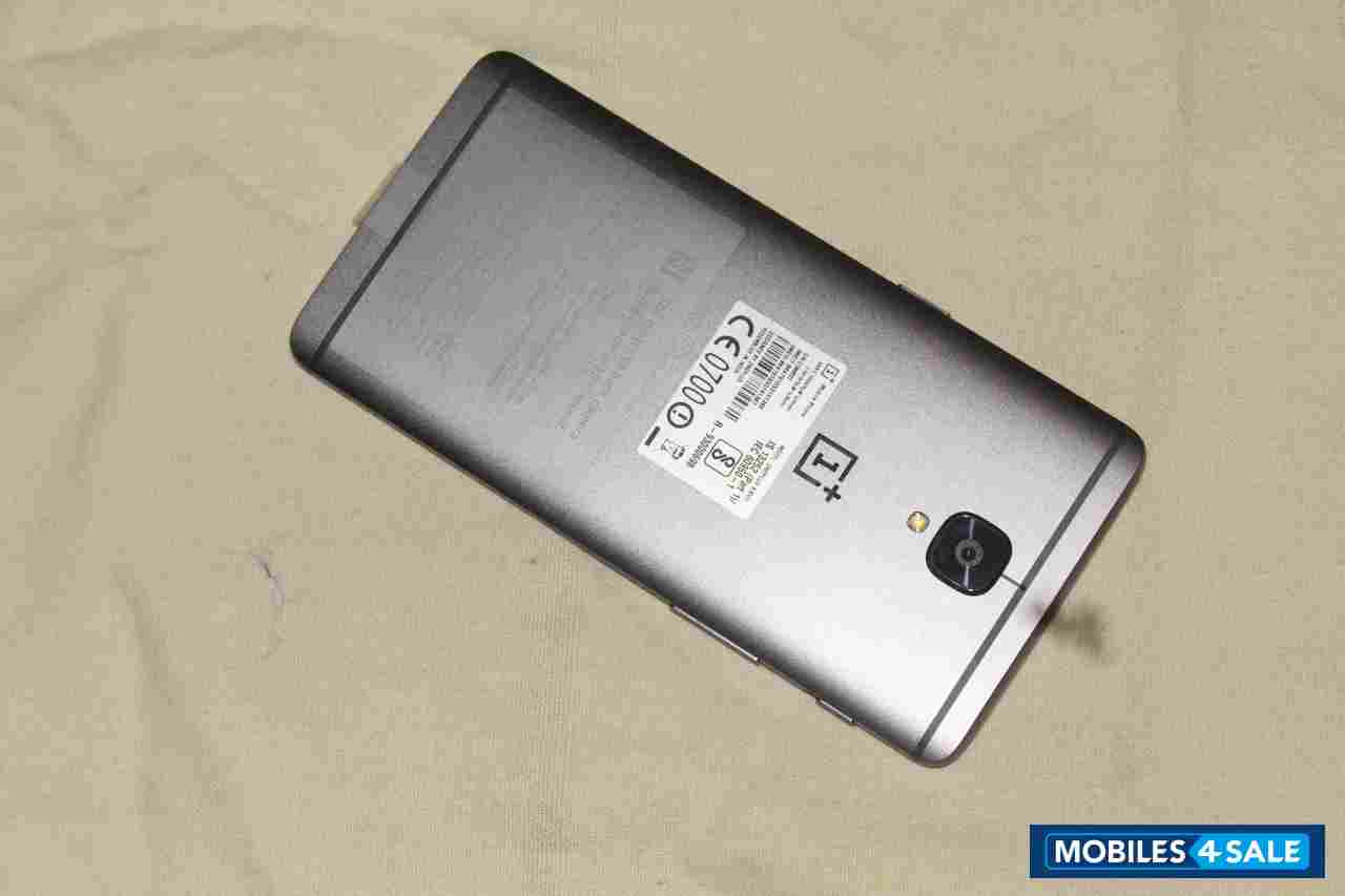 Metal Grey OnePlus 3T