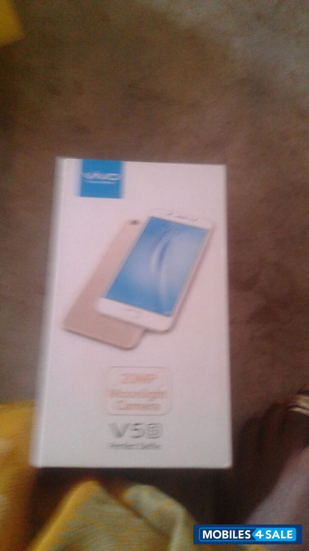 Vivo V5s