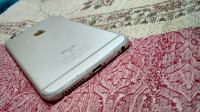 Silver Apple iPhone 6S Plus