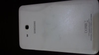 White Samsung  Galaxy tab3 neo