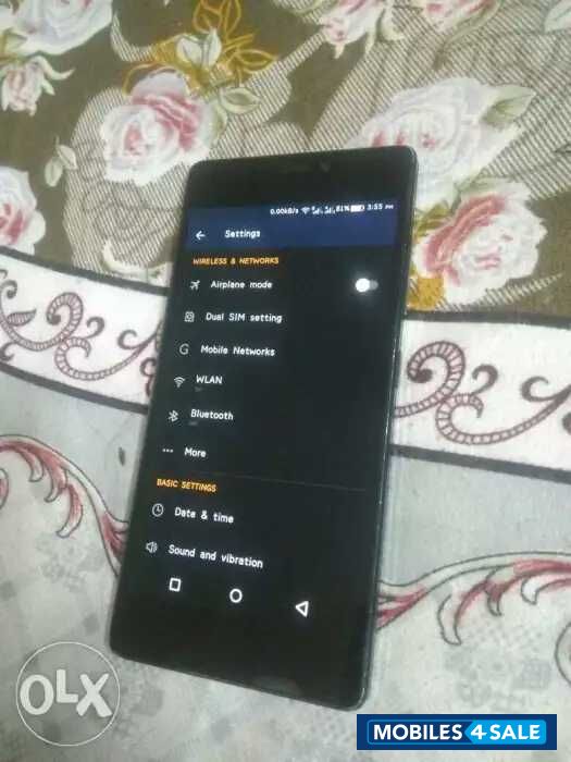 Black Gionee Elife E7