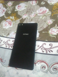 Black Gionee Elife E7