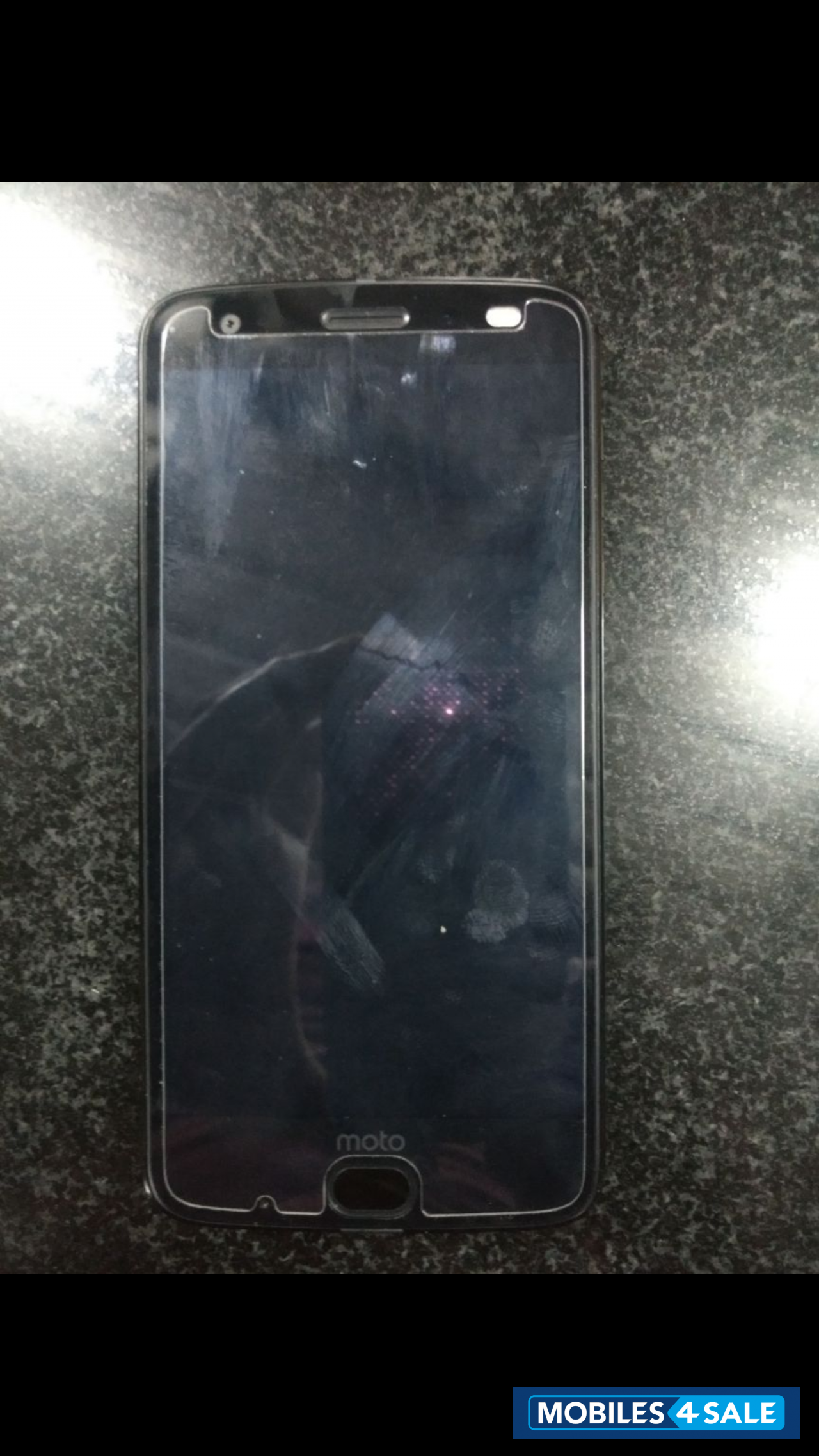 Black Motorola  Z2 force