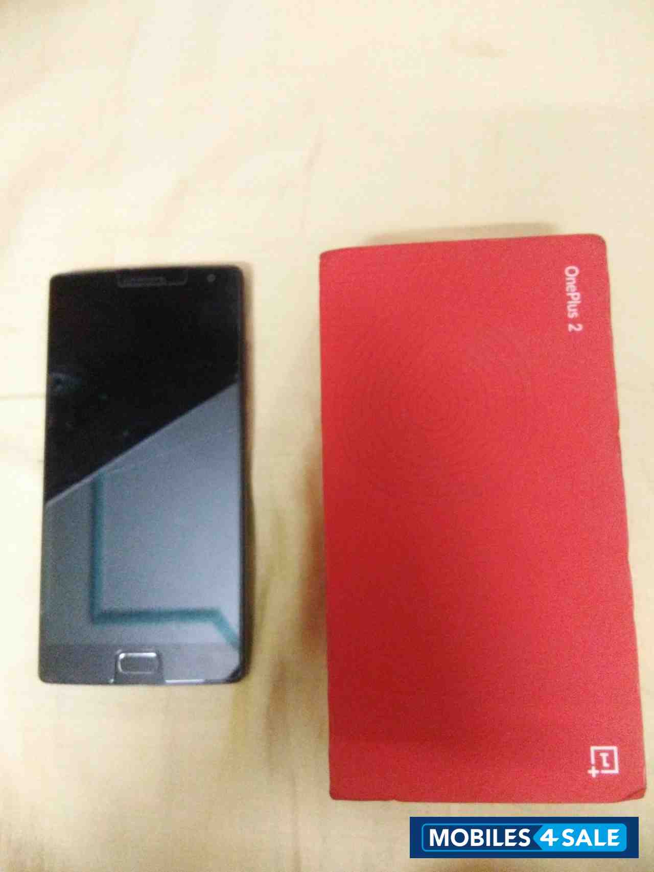 Sandstone Black OnePlus Two