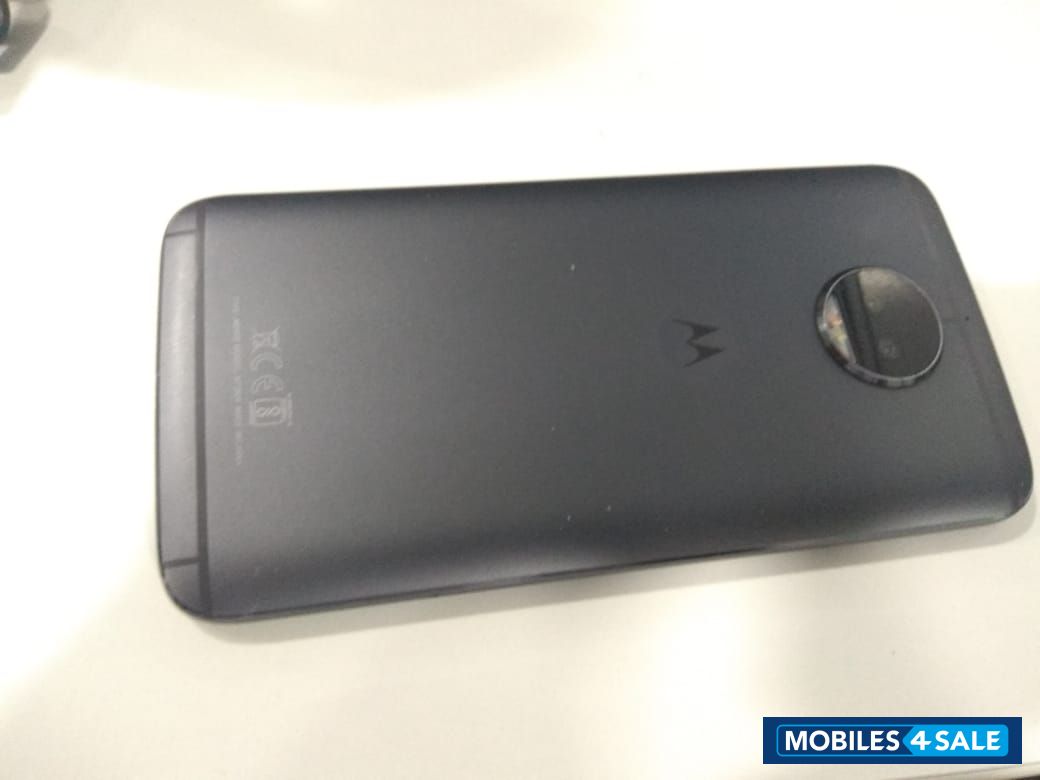 Black Motorola Moto G5S Plus