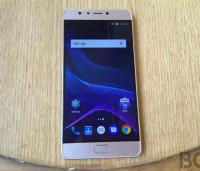 Panasonic Eluga Ray 700