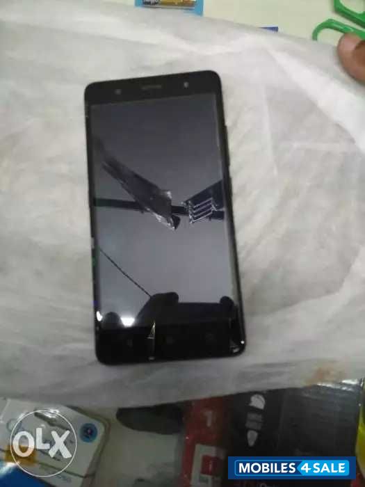 Lenovo K8 plus