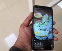 Huawei  honor 9 lite