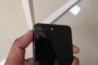 Huawei  honor 9 lite