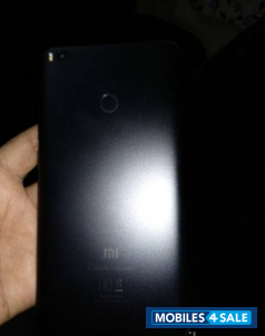 Black Xiaomi Mi Max 2