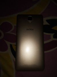 Intex Aqua lion 4g