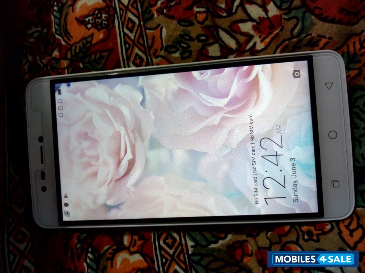 Champagne Gold Coolpad  Mega3