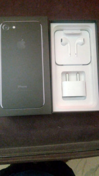 Apple  I phone7 32gb