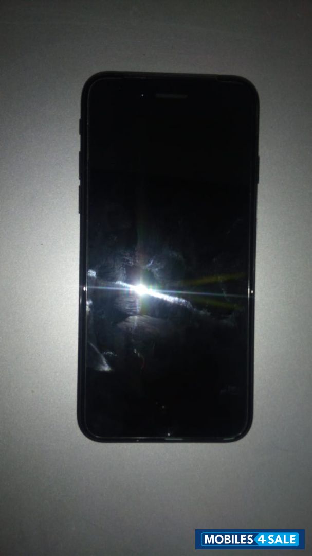 Apple I phone7 32gb Apple I phone7 32gb