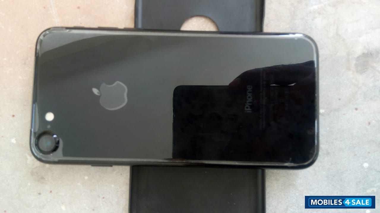 Apple  I phone7 32gb