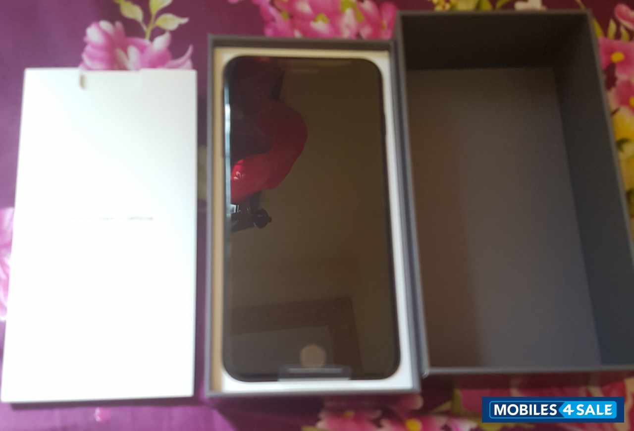 i-mobile  i phone 8 -plus