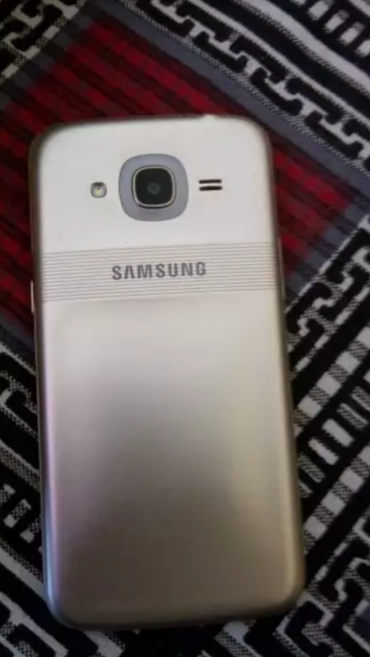 Samsung  Galaxy j2 pro