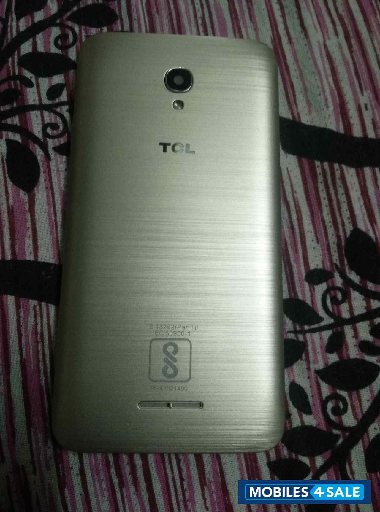 TCL  560