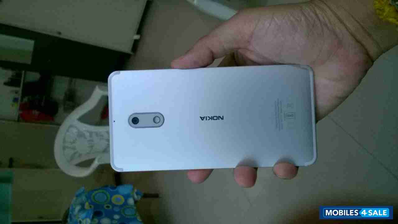 Nokia 6