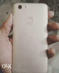 Vivo  V7
