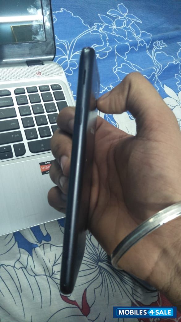 Samsung  j7 pro 64 gb