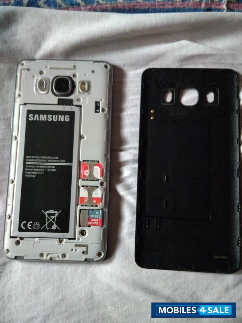 Samsung  Samsung Galaxy J5 - 6 (New 2016 Edition)