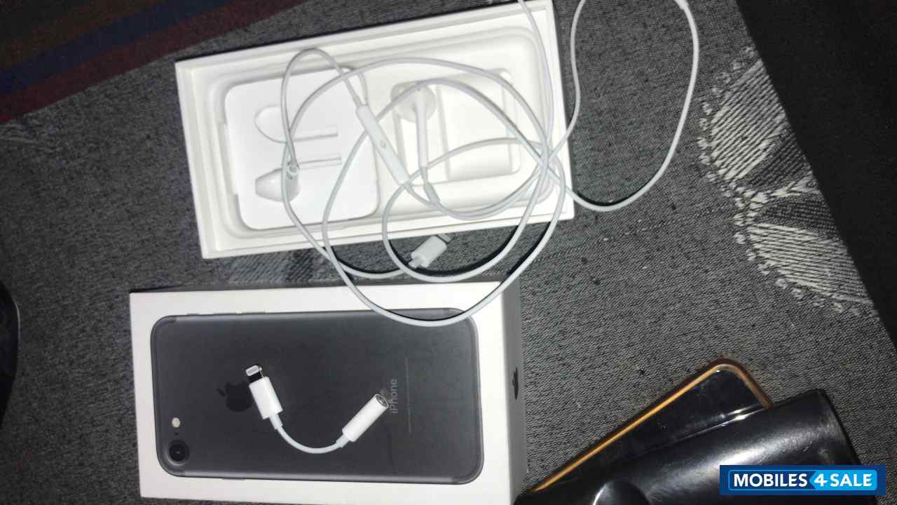 Apple  Iphone 7