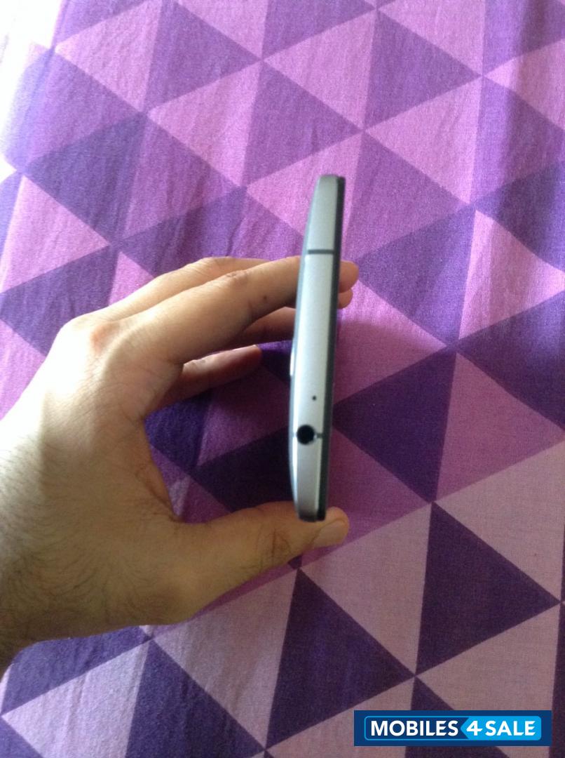 Black OnePlus  Oneplus 2