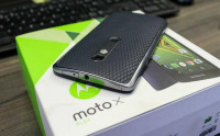 Motorola  X Play