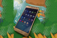 Samsung  Sm J7