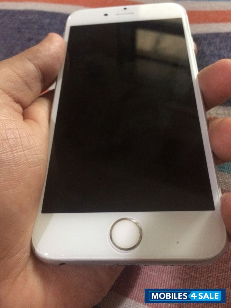 Silver Apple iPhone 6S