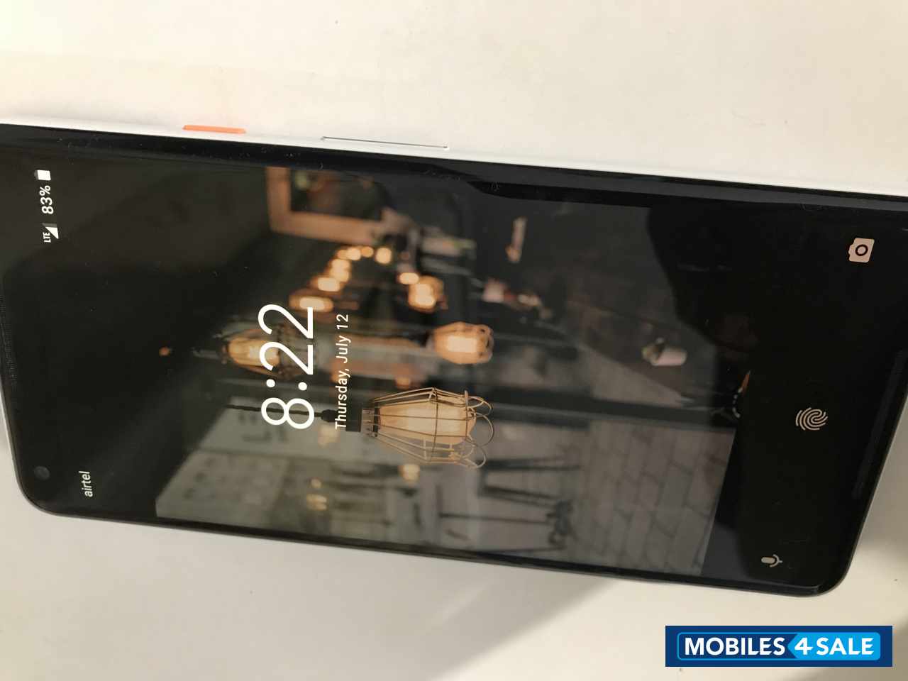 Black & White Google  Pixel 2 XL