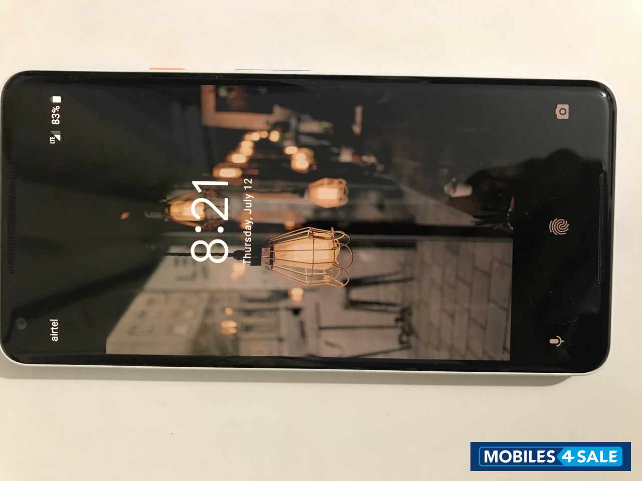 Black & White Google  Pixel 2 XL