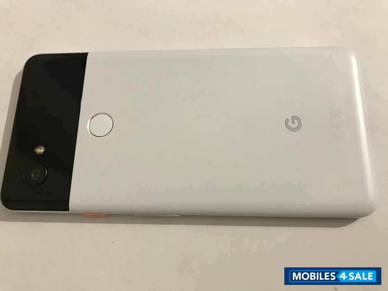 Black & White Google  Pixel 2 XL