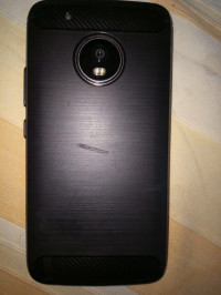 Grey Motorola Moto g5 plus