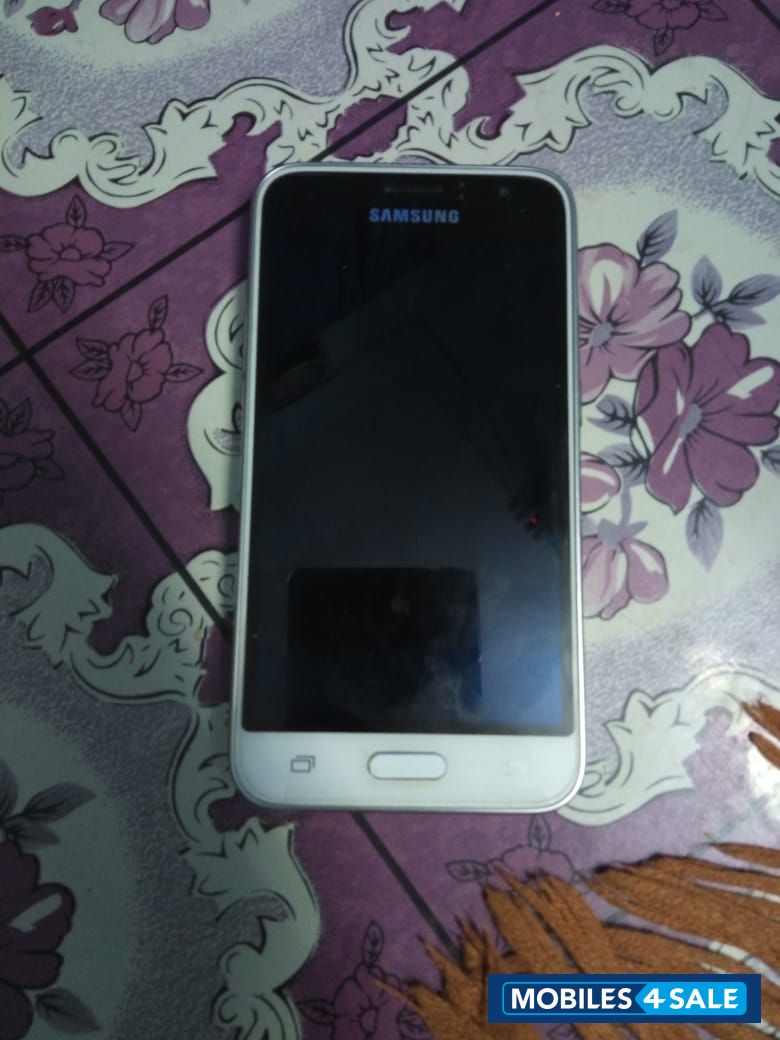White Samsung  SM-J120F