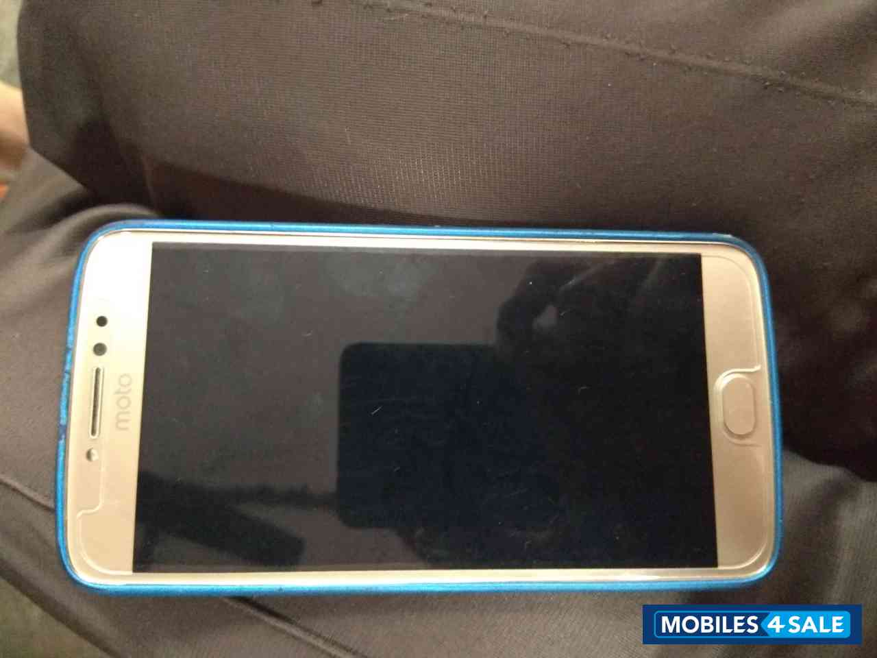 Motorola  Moto e4 plus