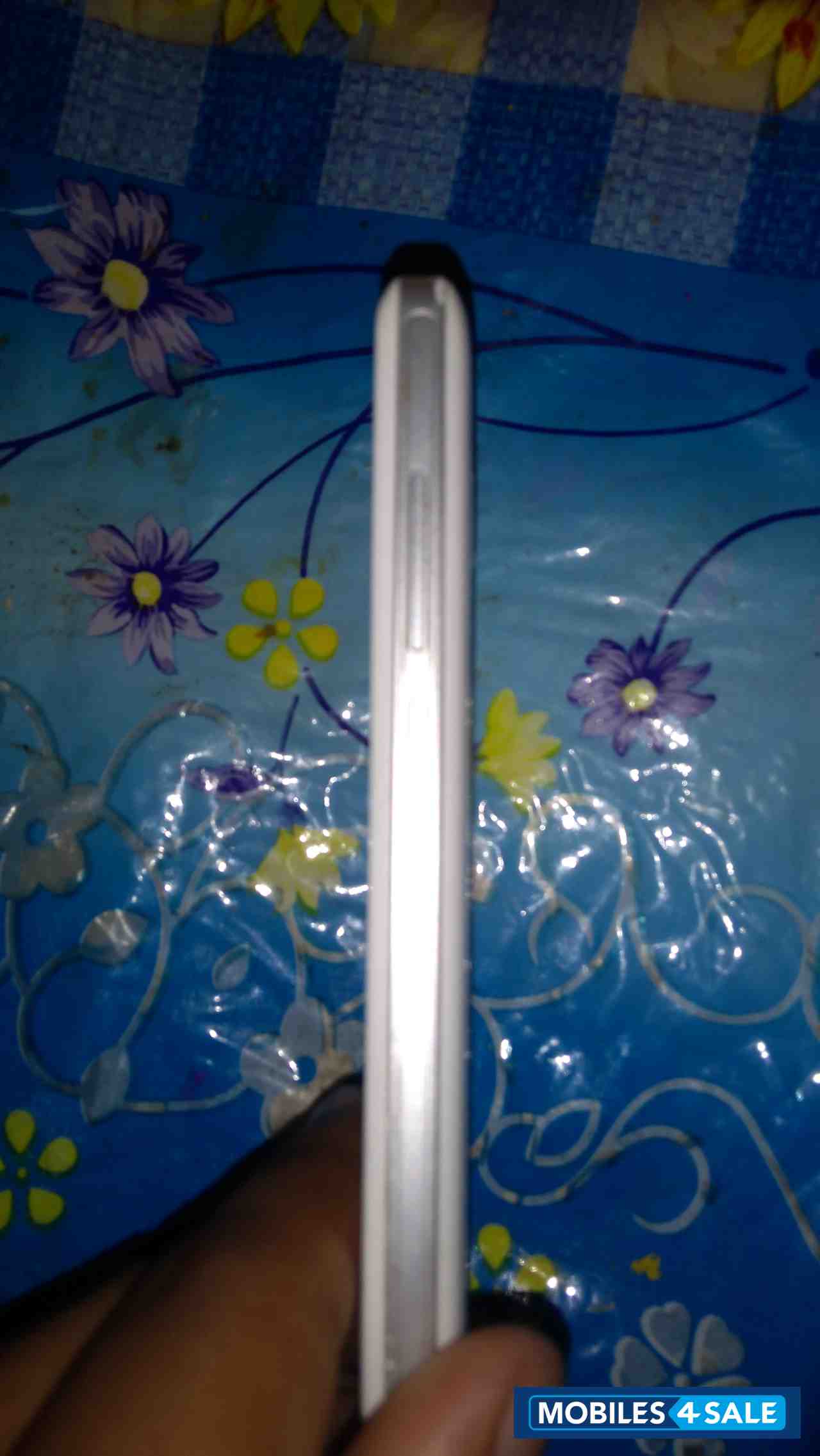 White Lava  Flair p1