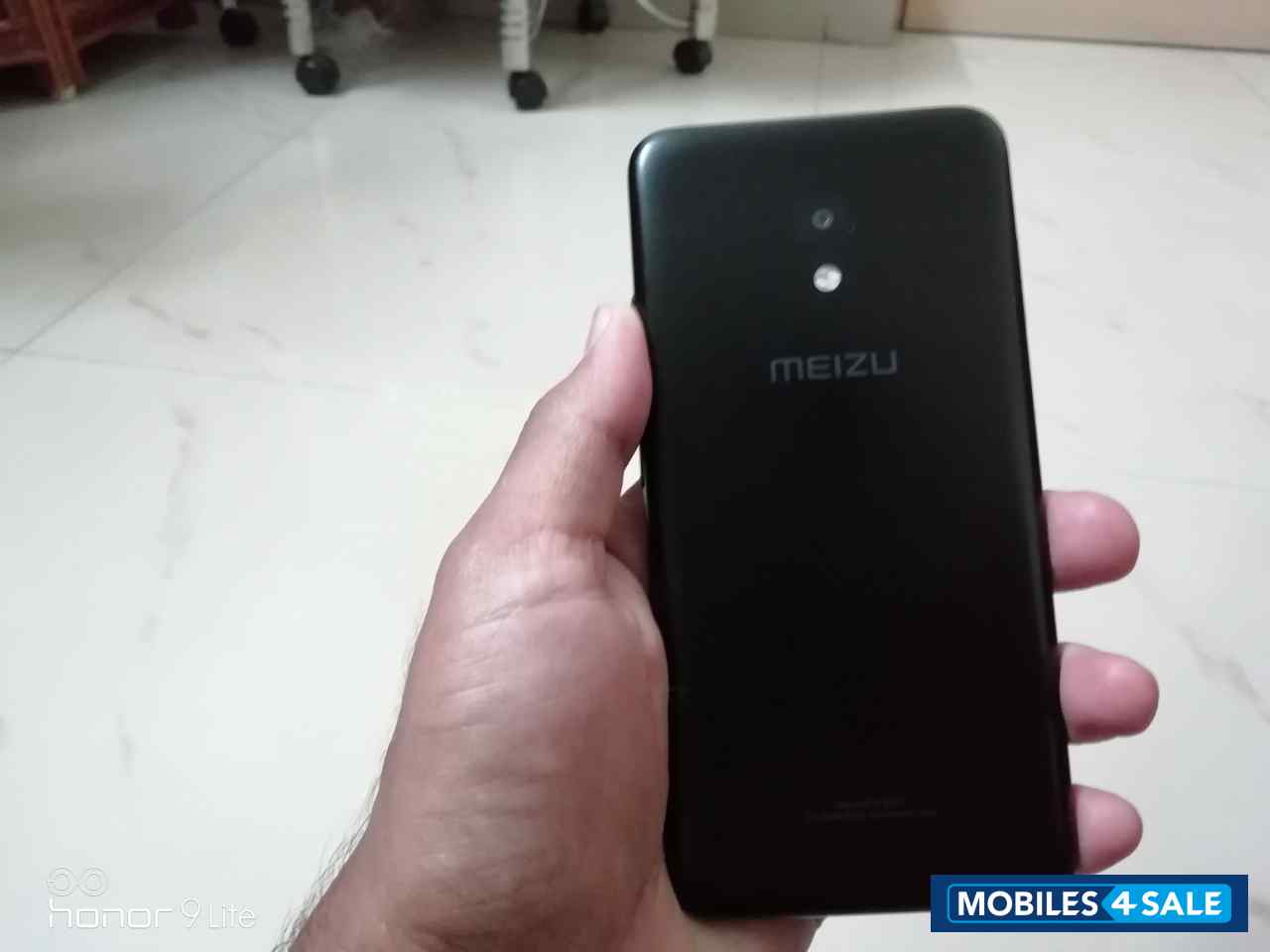 Black Meizu M5
