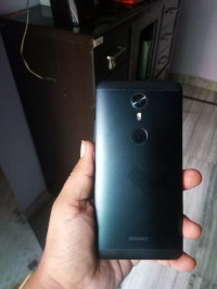 Gionee A1