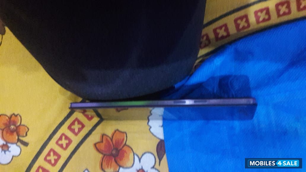 Micromax Canvas Sliver 5 Q450