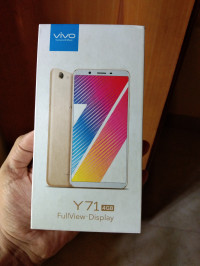 Vivo  Y-71
