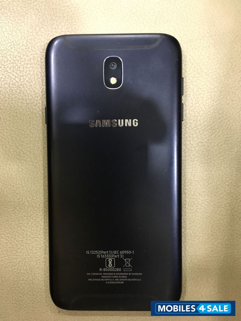 Samsung  J7 pro 64gb