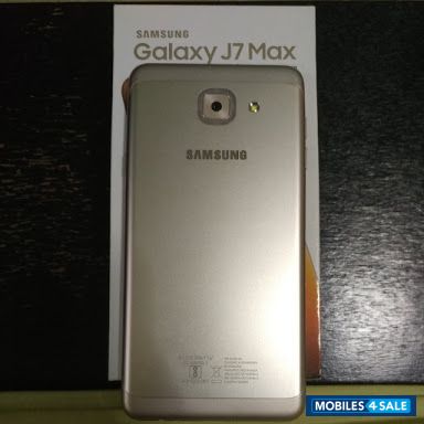 Samsung Galaxy J7 max