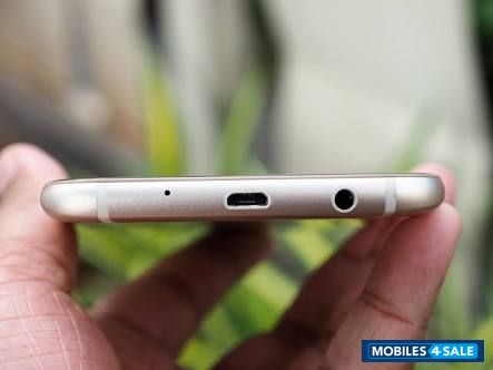 Samsung Galaxy J7 max