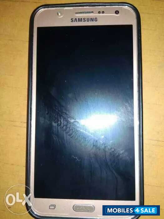 Samsung  Galaxy j7