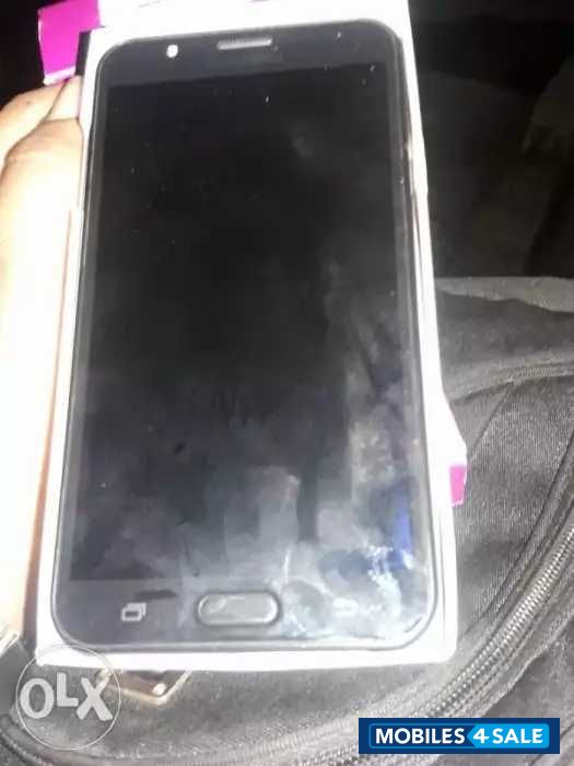 Black Samsung  Galaxy J7 Nxt 32GB