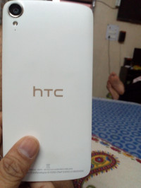 HTC  Desire 828