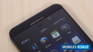 Black BlackBerry  z10