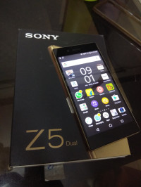 Sony  Xperia z5 dual